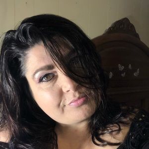 Meet your Posher, Tonya